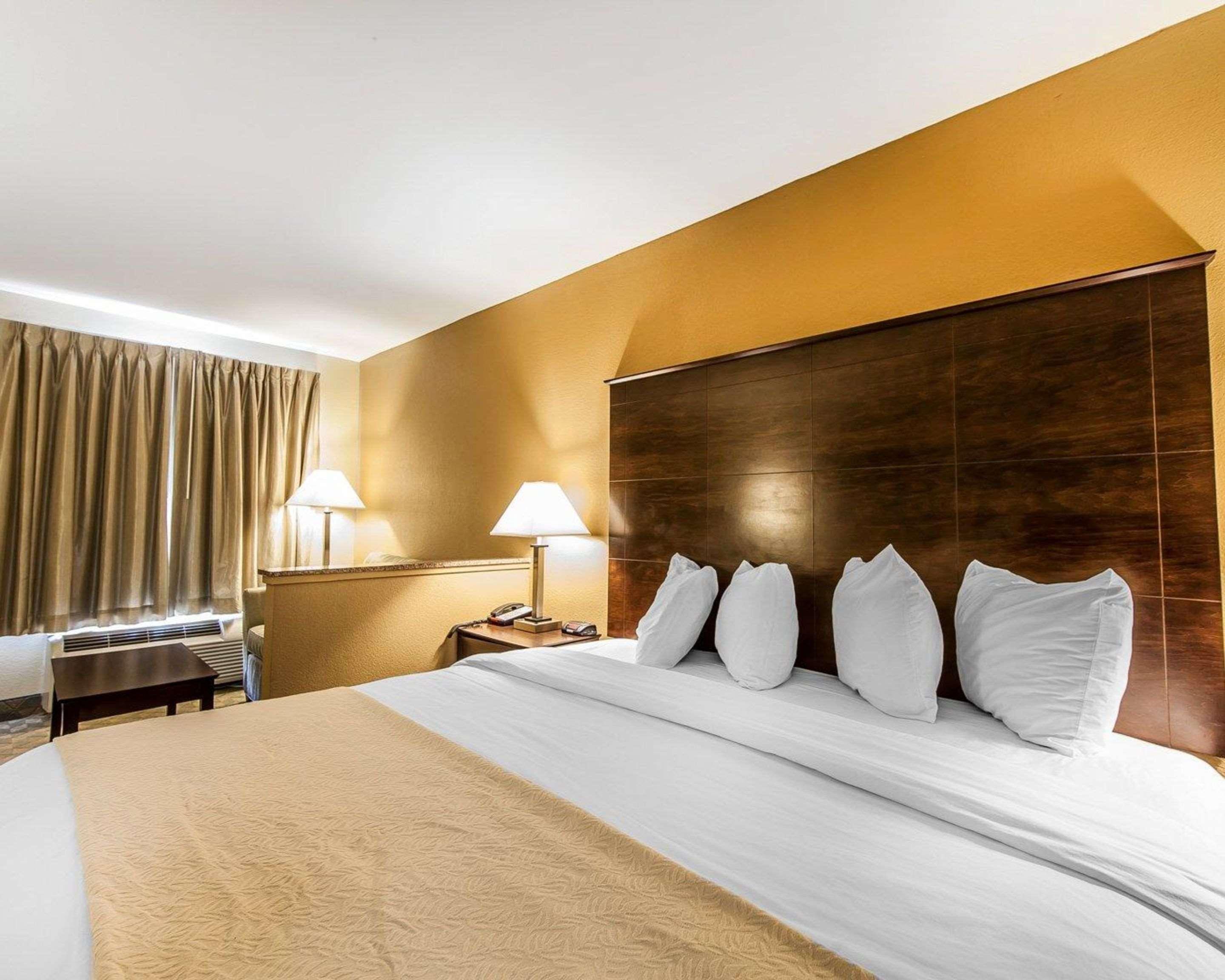 Quality Inn & Suites Bremen Zewnętrze zdjęcie