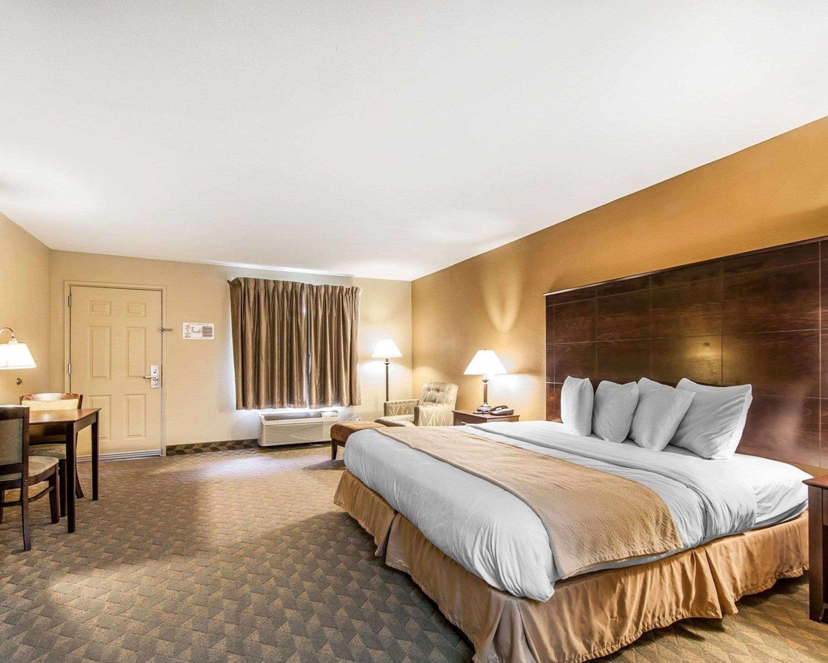Quality Inn & Suites Bremen Zewnętrze zdjęcie