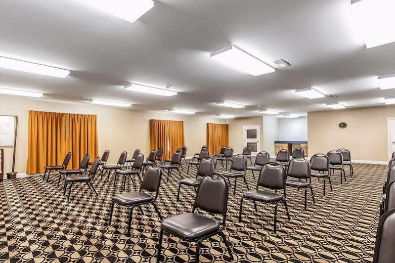 Quality Inn & Suites Bremen Zewnętrze zdjęcie